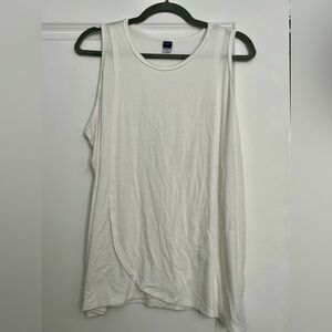 NWOT Old Navy White Maternity/Nursing Top (L)